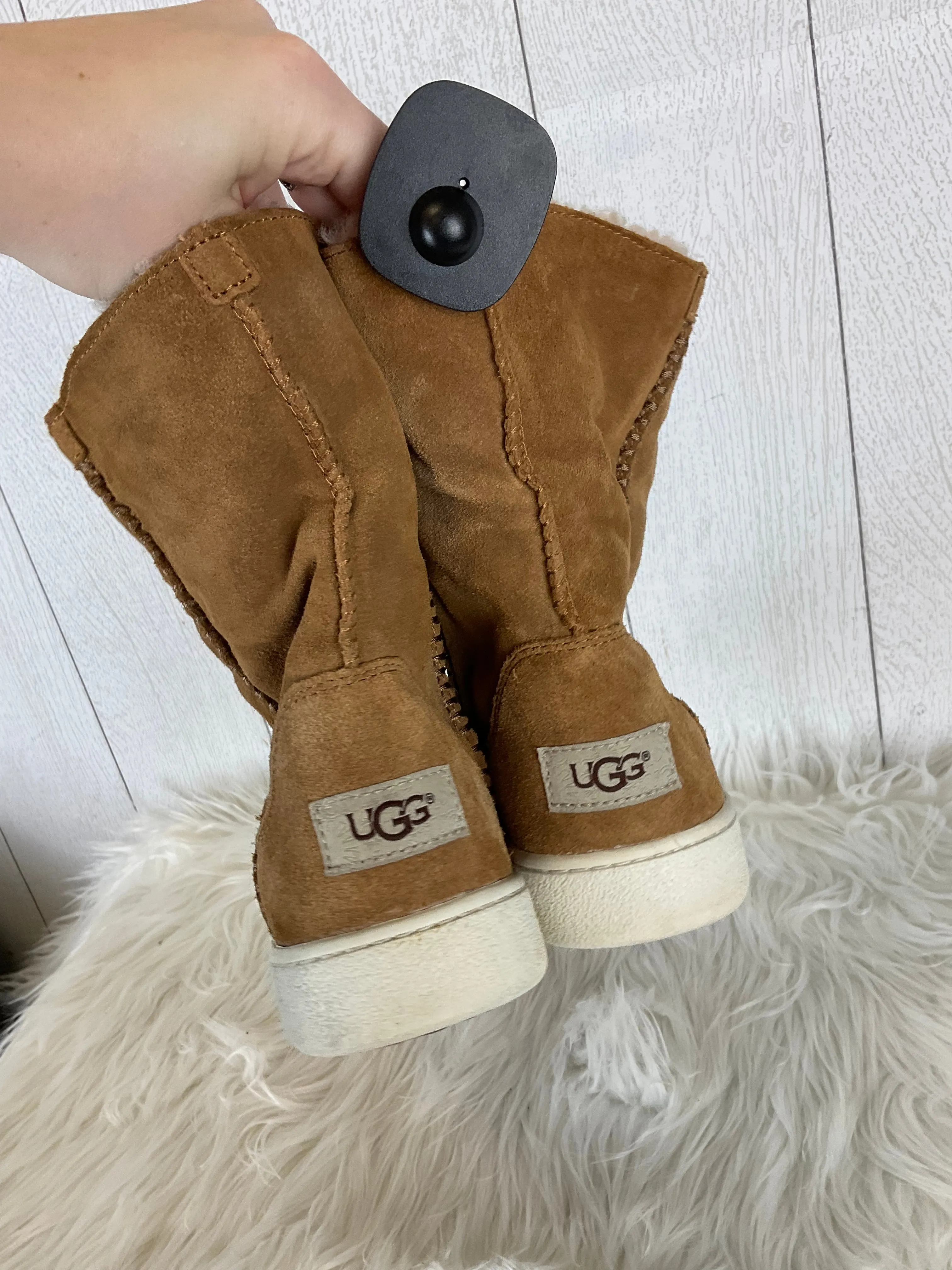 Boots Designer By Ugg In Tan, Size: 8.5